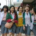 Review Film Sunny dan Nostalgia Persahabatan Masa SMA